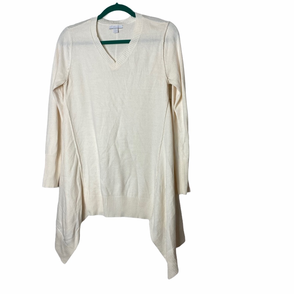 NEW YORK & COMPANY Cream Symmetrical Sweater Sz Sm